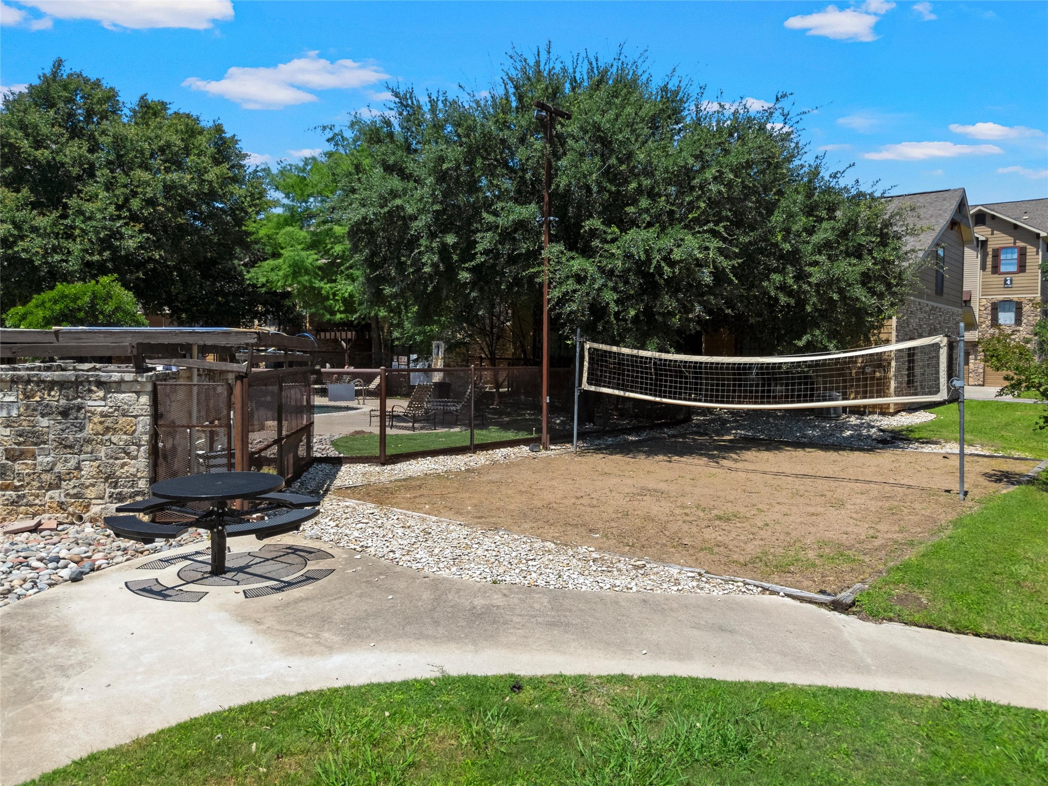 2410 S 2nd Street Waco TX 76706