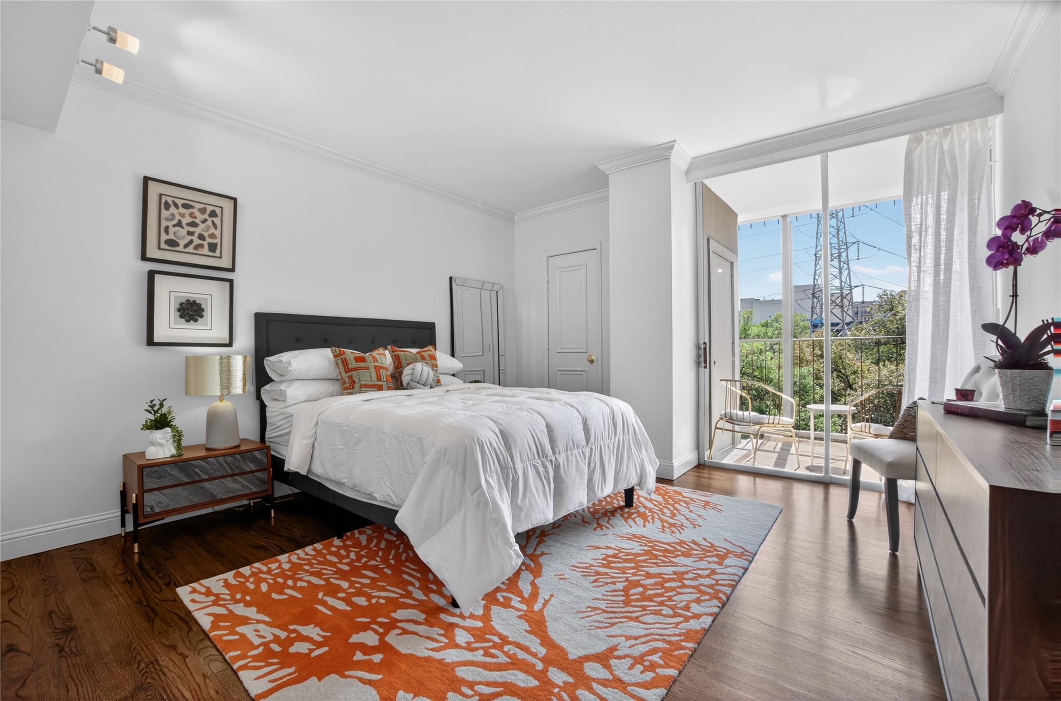 3310 Fairmount Street Dallas TX 75201