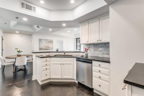 5909 Luther Lane Dallas TX 75225
