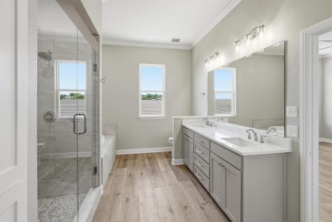 5126 Country Club Drive Granbury TX 76049