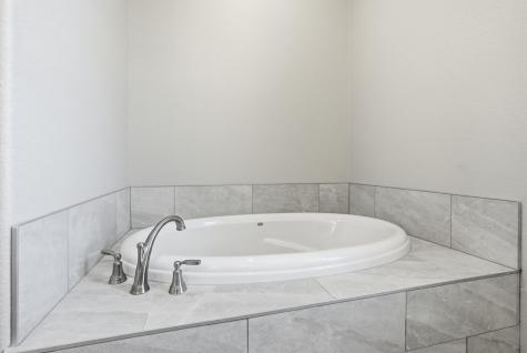 5126 Country Club Drive Granbury TX 76049