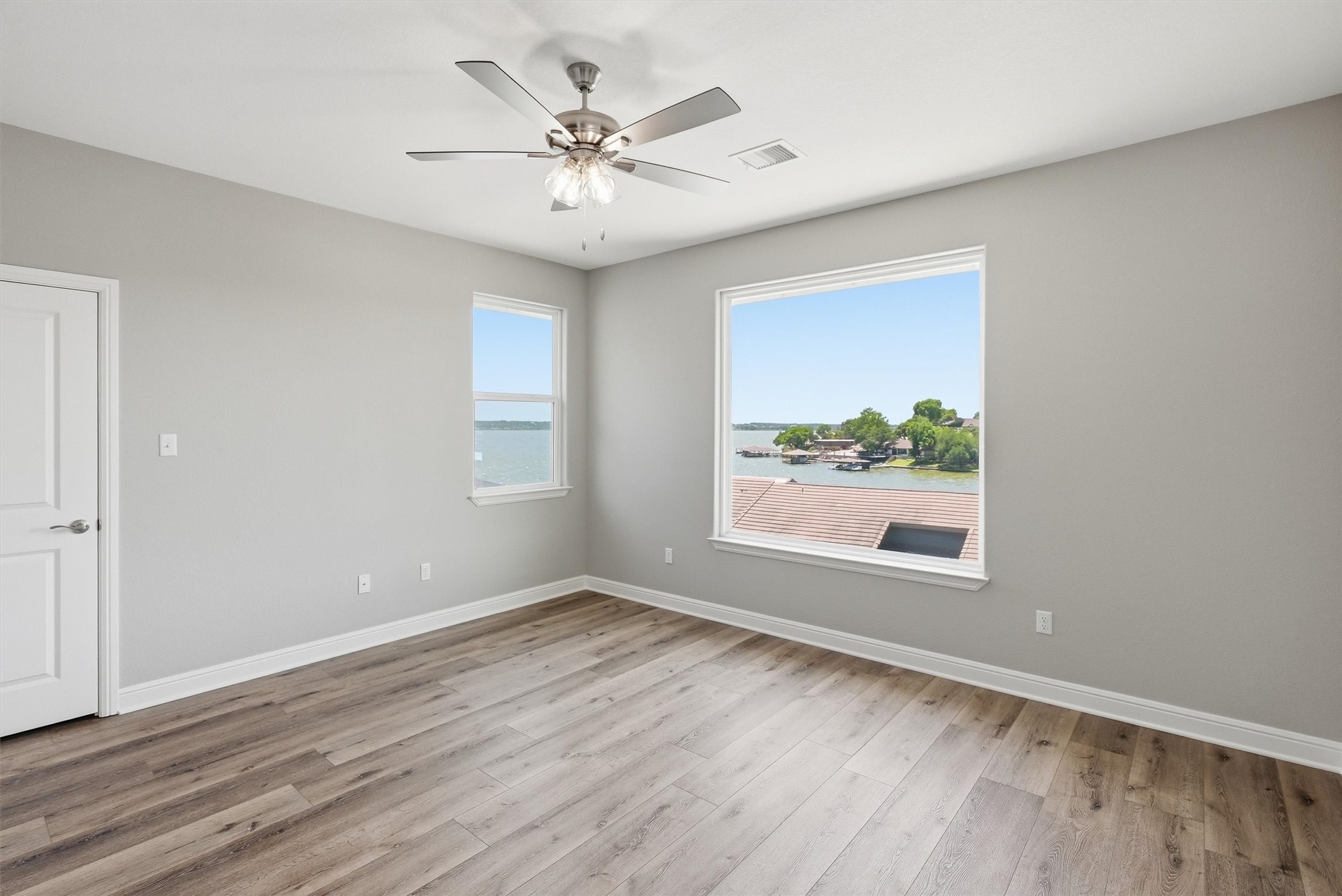 5126 Country Club Drive Granbury TX 76049