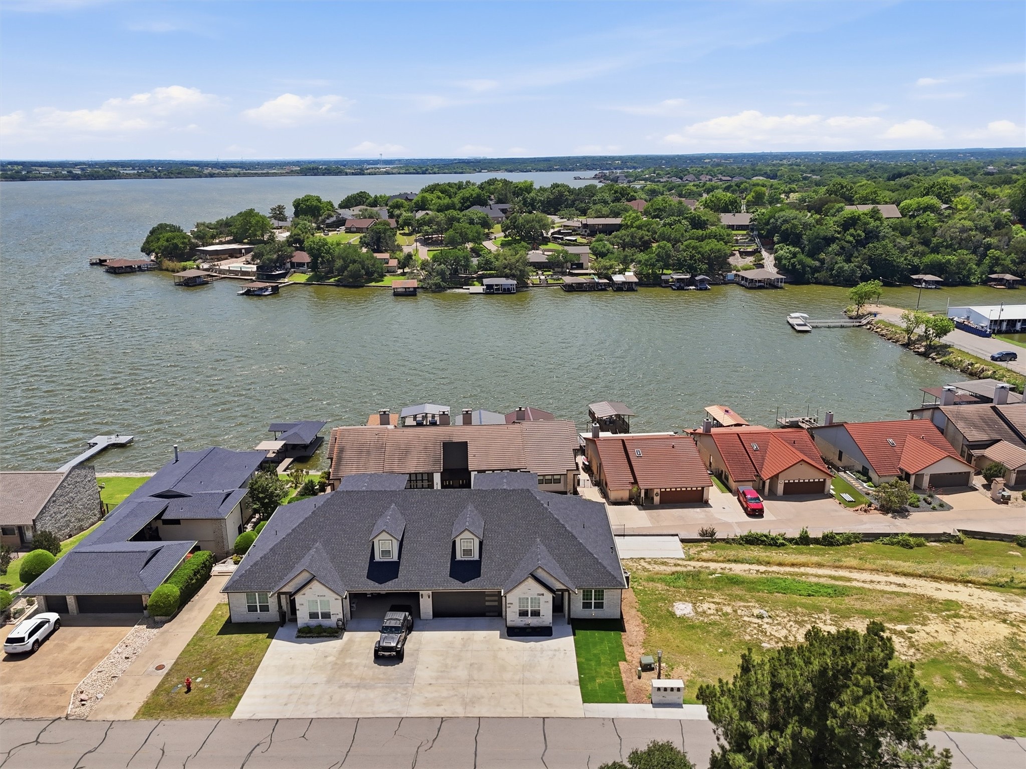 5126 Country Club Drive Granbury TX 76049