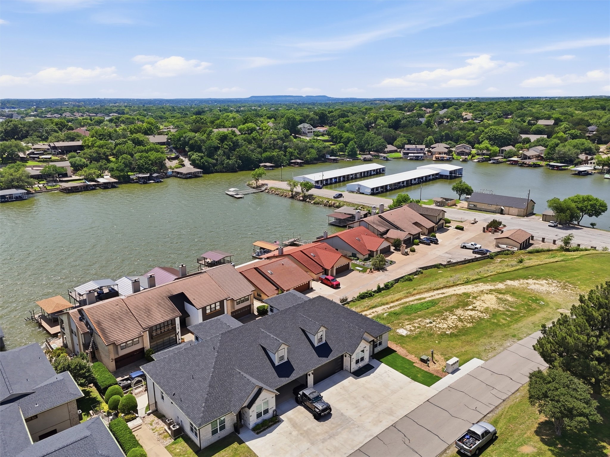 5126 Country Club Drive Granbury TX 76049