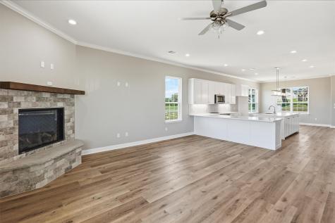 5126 Country Club Drive Granbury TX 76049