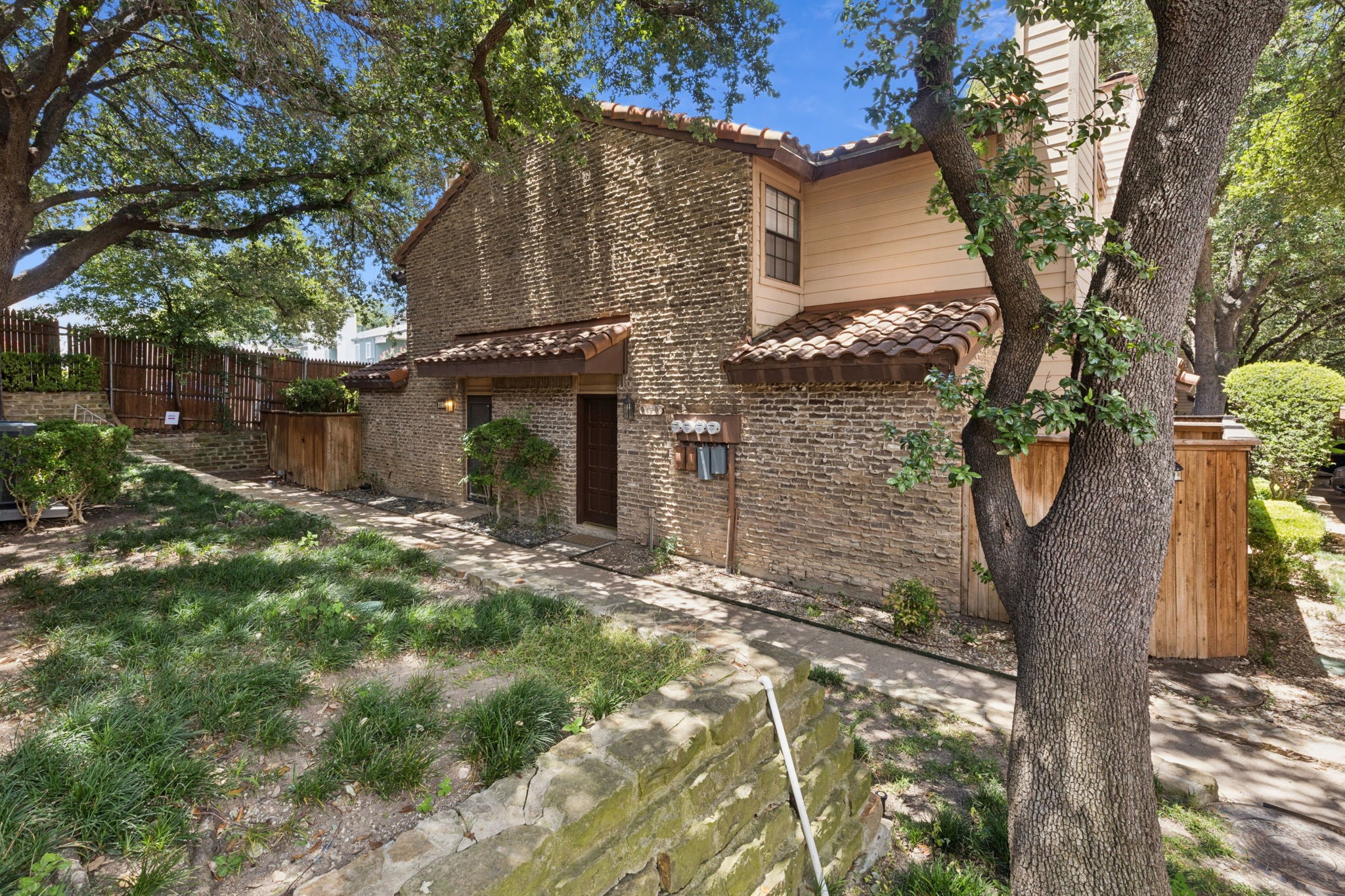 5626 Preston Oaks Dallas TX 75254