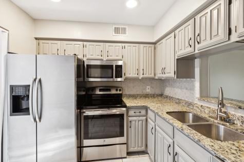 5626 Preston Oaks Dallas TX 75254