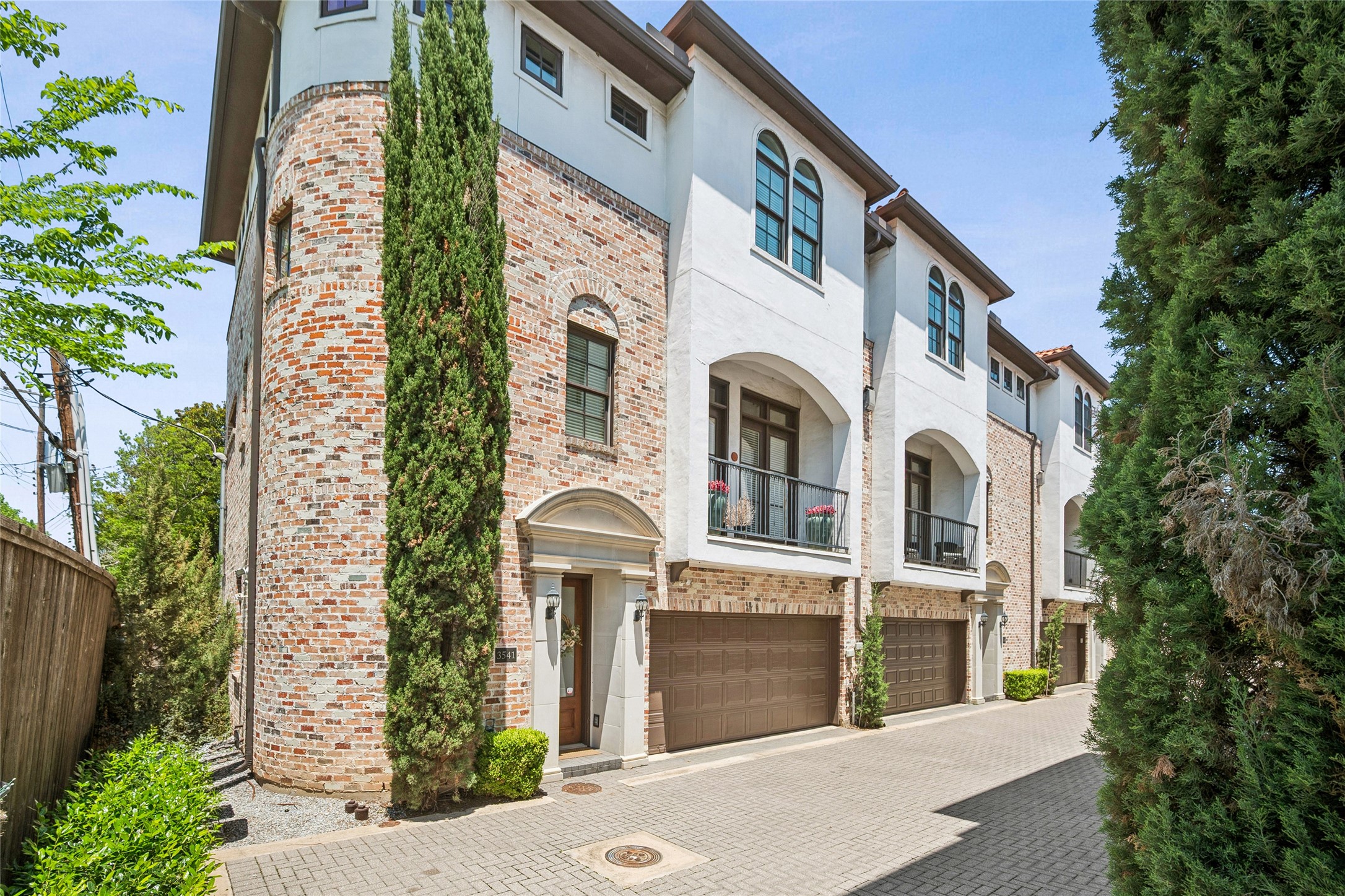 3541 Dunminster Court Dallas TX 75219