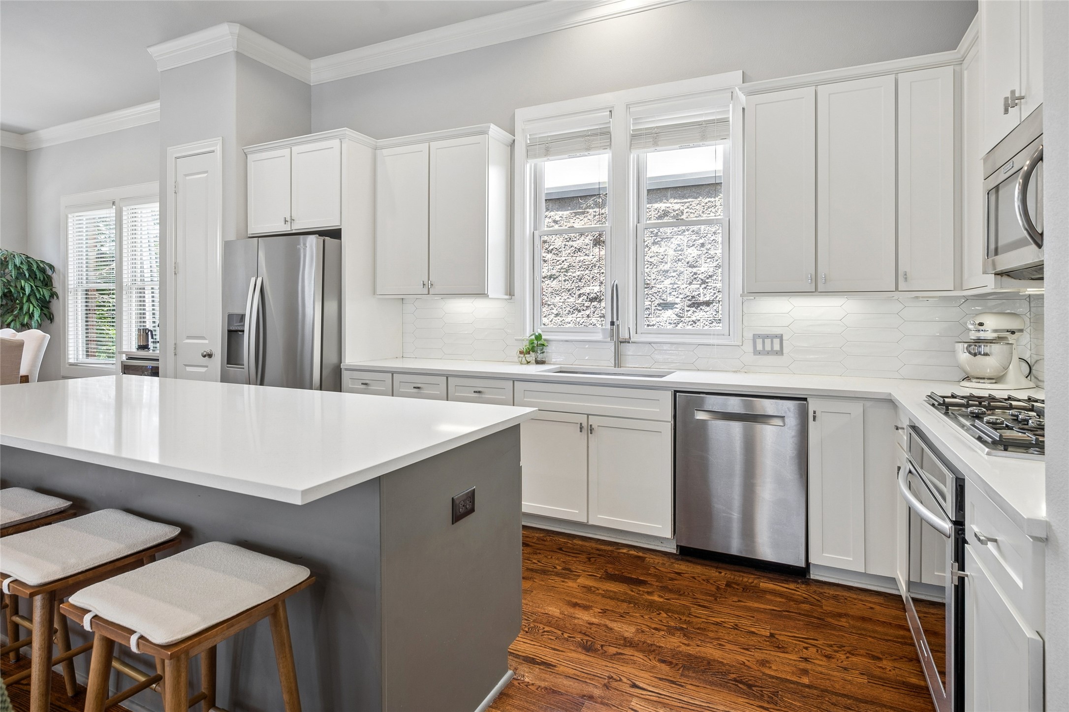 3541 Dunminster Court Dallas TX 75219
