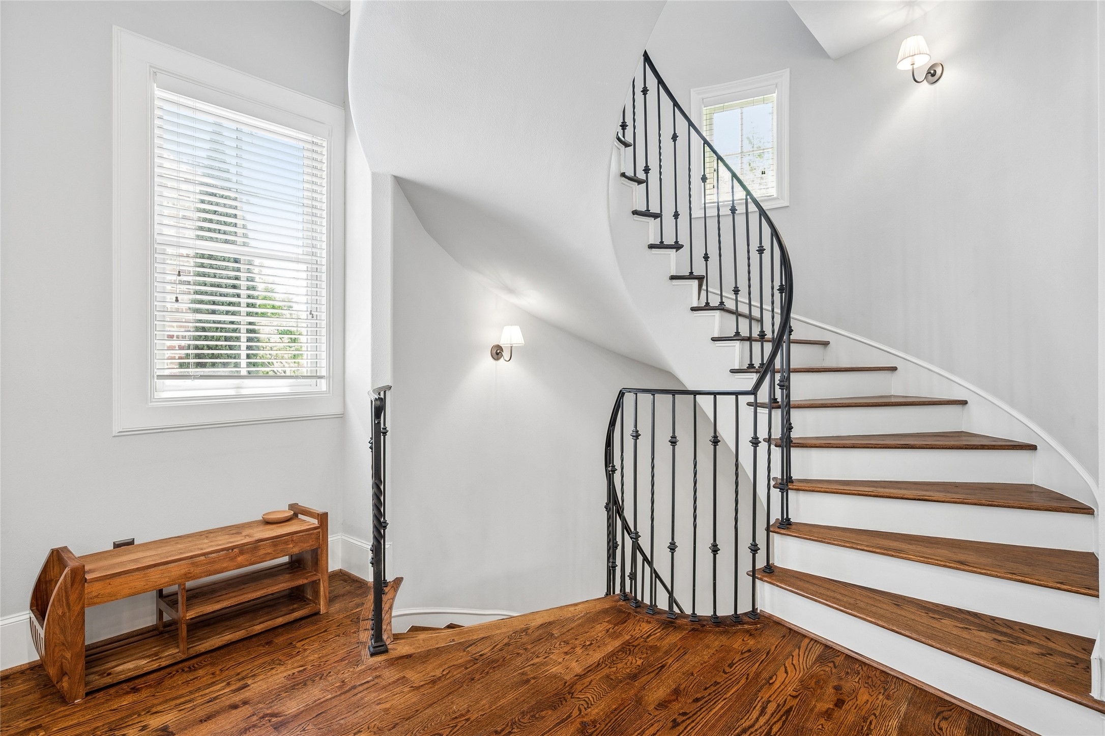 3541 Dunminster Court Dallas TX 75219