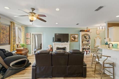 603 W 6th Avenue Corsicana TX 75110