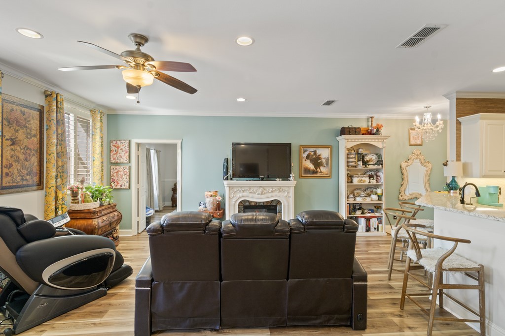 603 W 6th Avenue Corsicana TX 75110