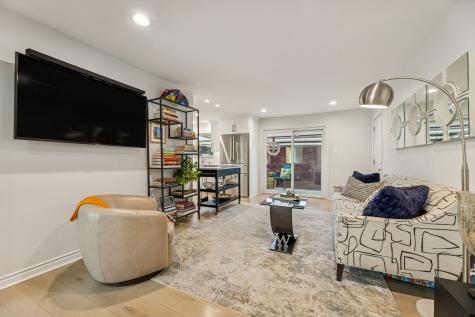 6033 Sandhurst Lane Dallas TX 75206