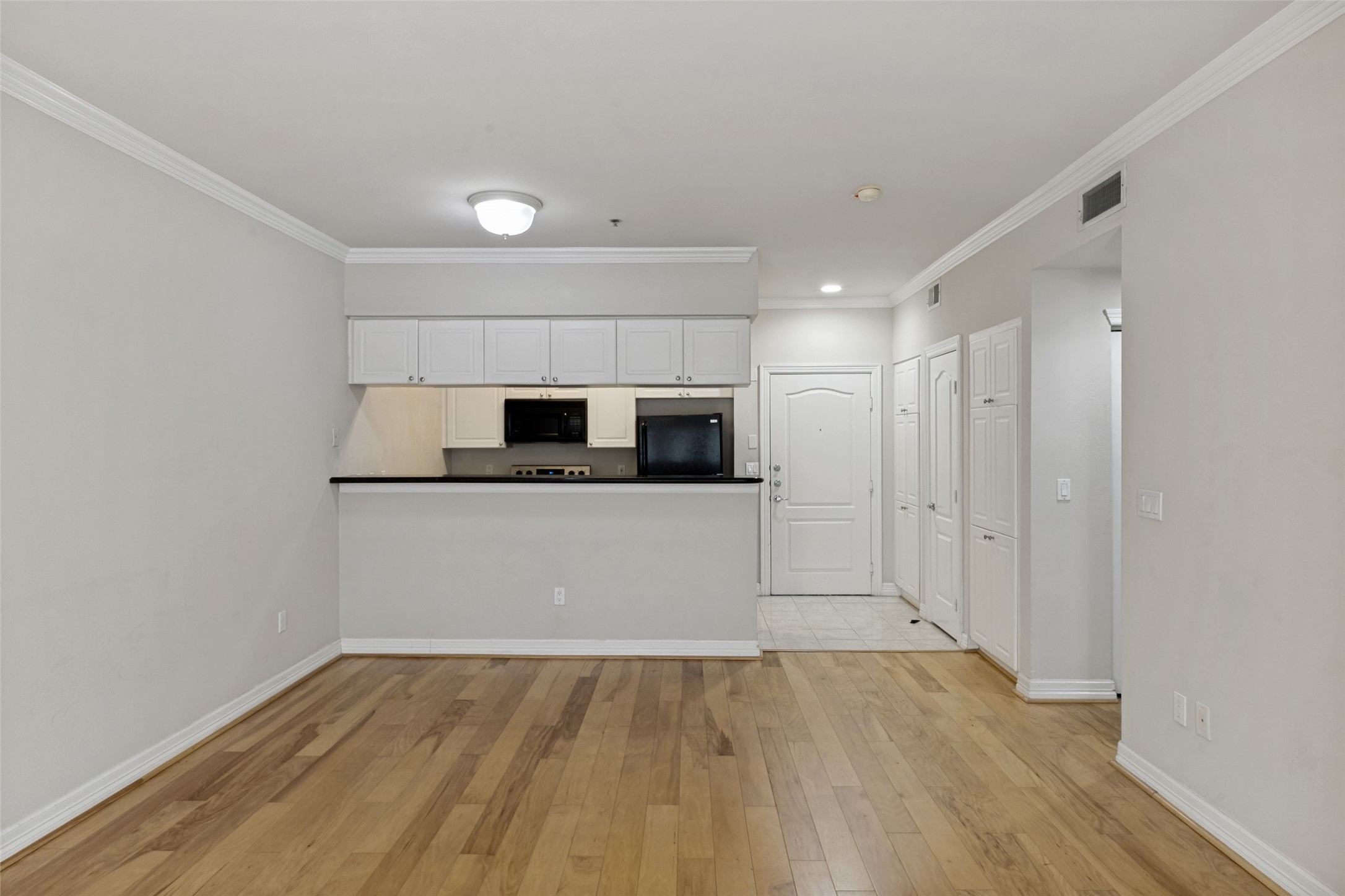 3400 Welborn Street Dallas TX 75219