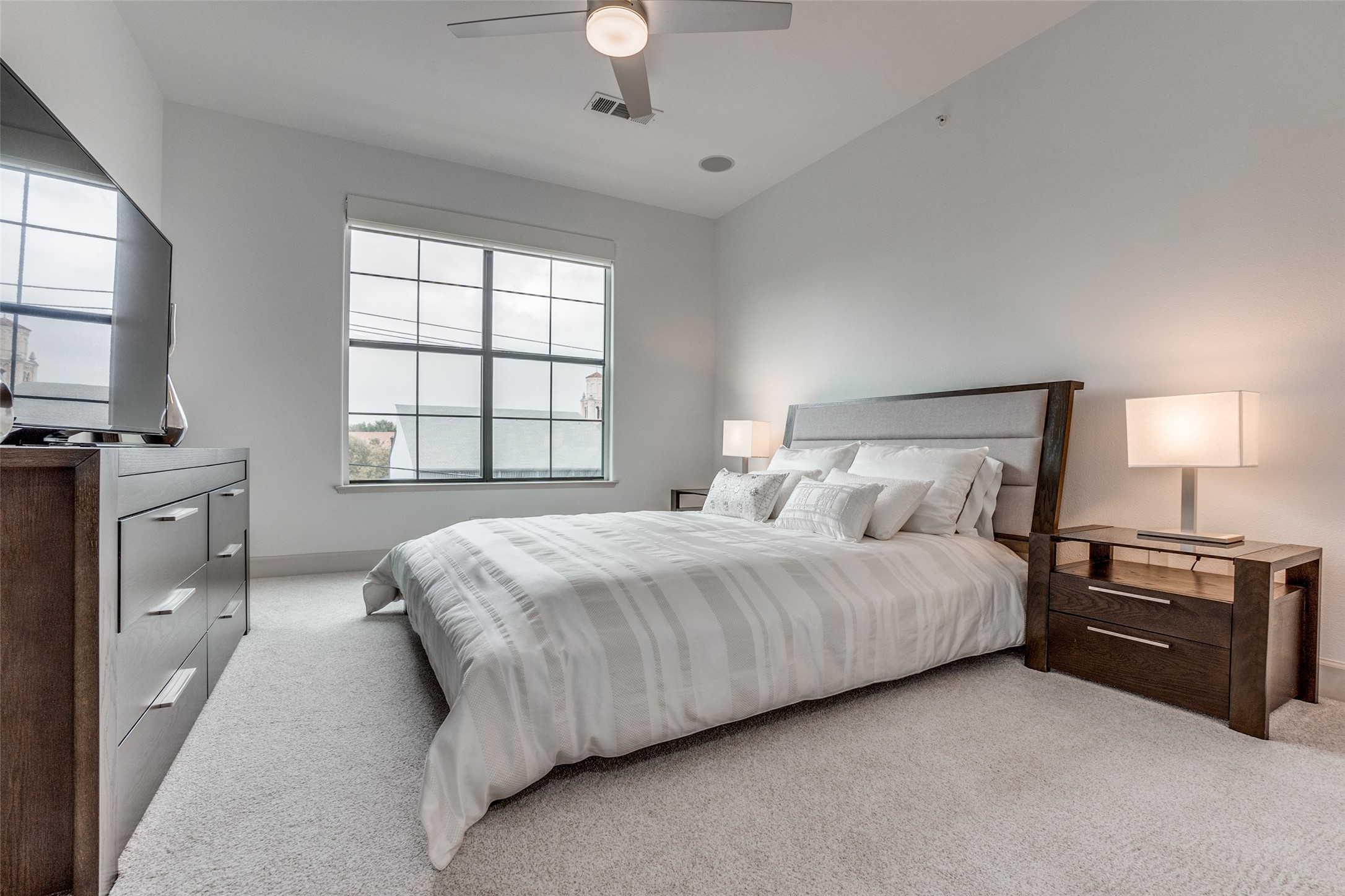 3818 Holland Avenue Dallas TX 75219