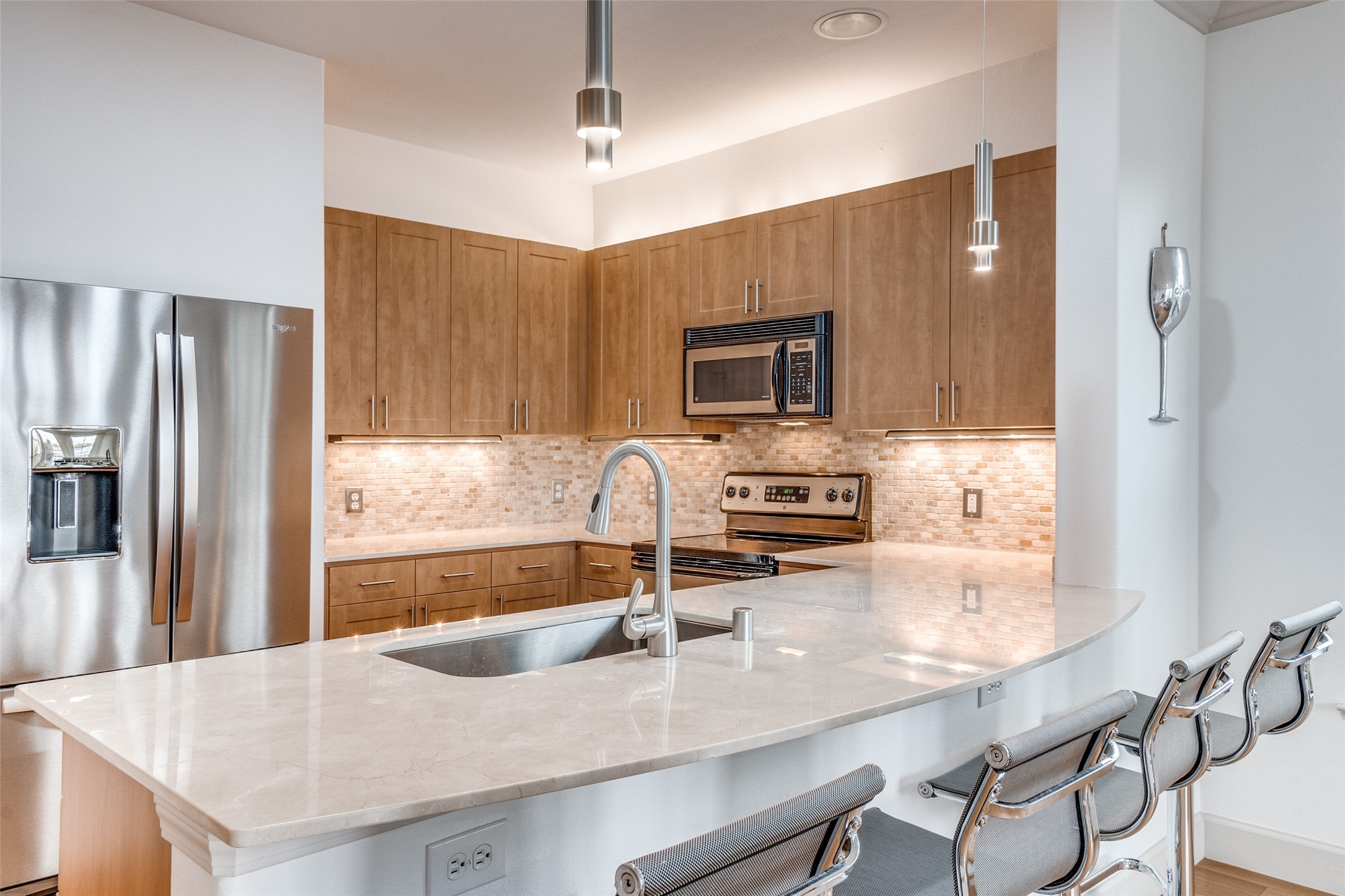 3818 Holland Avenue Dallas TX 75219