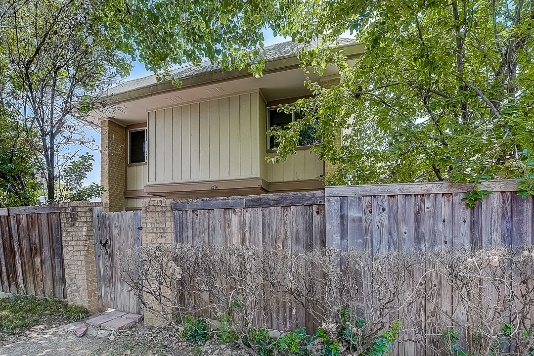 2714 Stonehaven Court Irving TX 75038