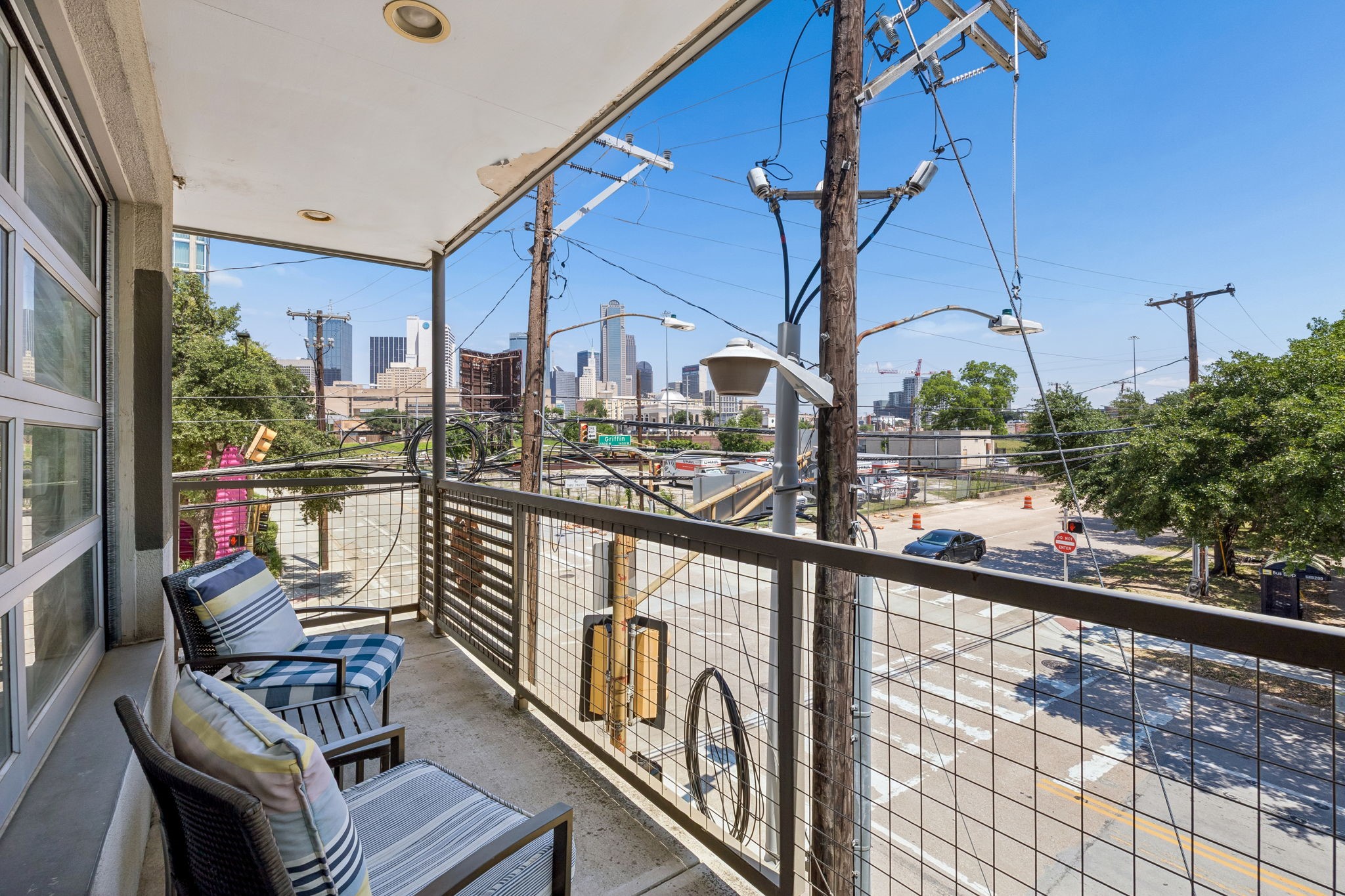 1111 S Akard Street Dallas TX 75215