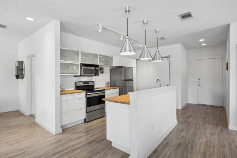 1111 S Akard Street Dallas TX 75215