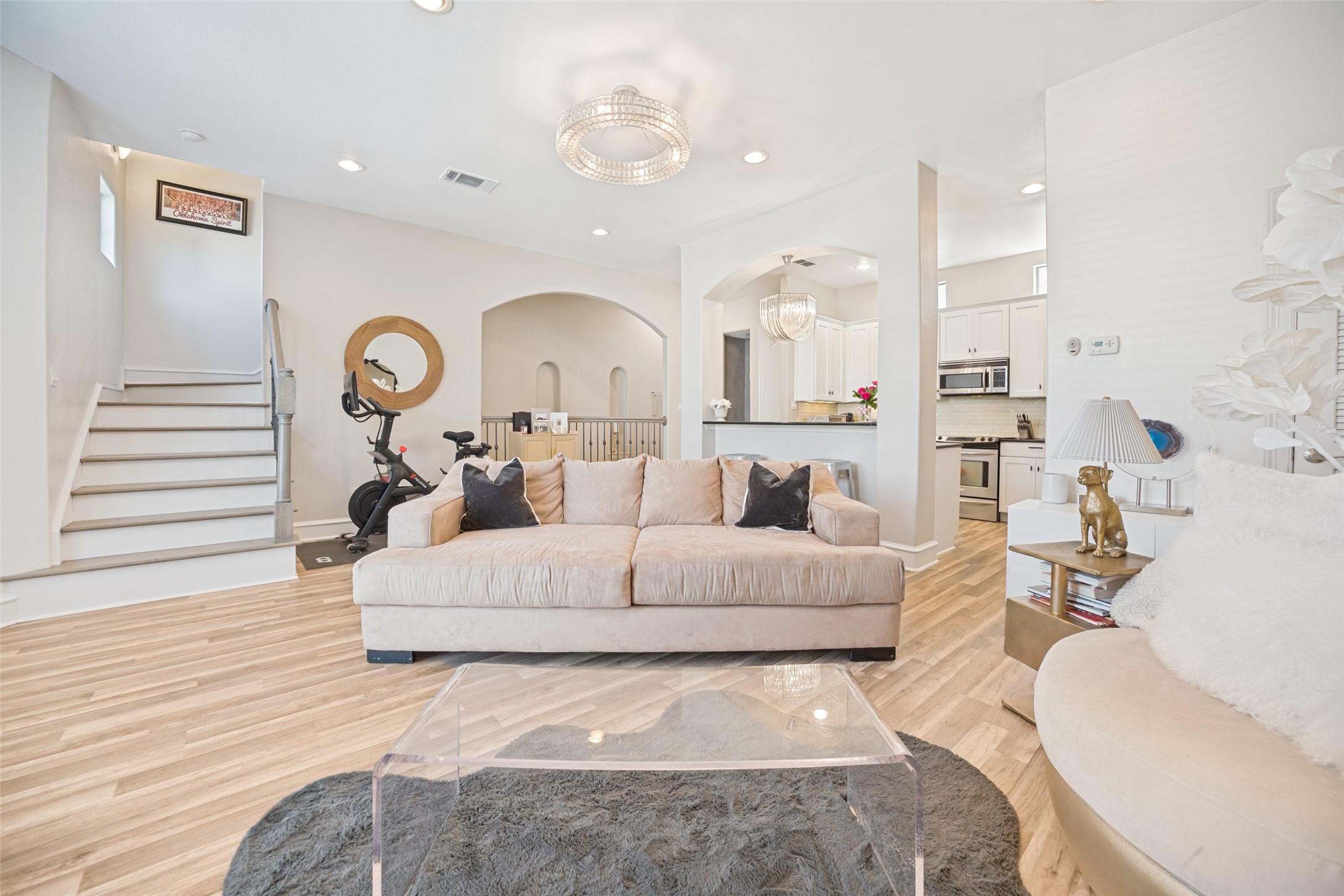 2022 N Fitzhugh Avenue Dallas TX 87204