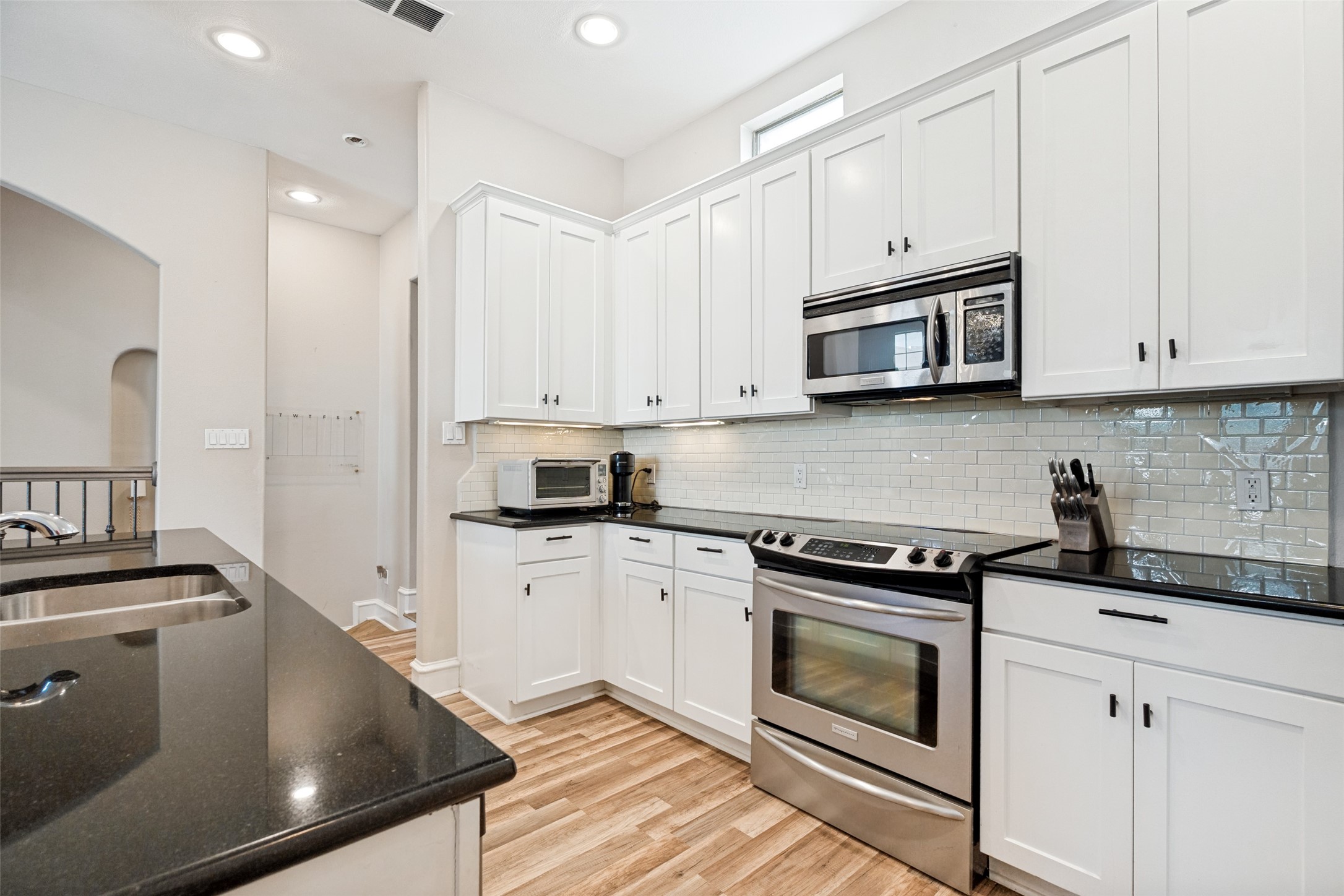 2022 N Fitzhugh Avenue Dallas TX 87204