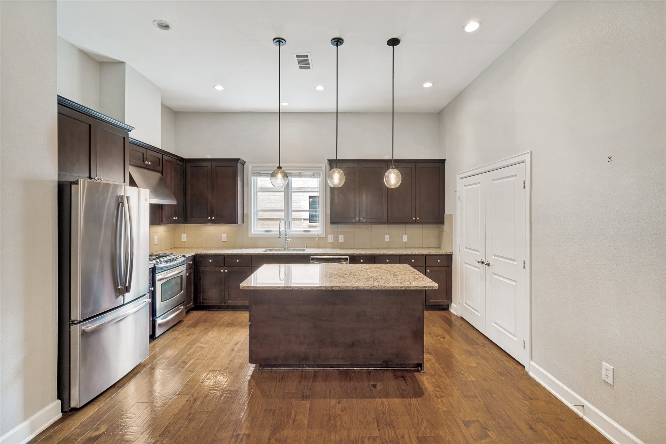 3210 Carlisle Street Dallas TX 75204