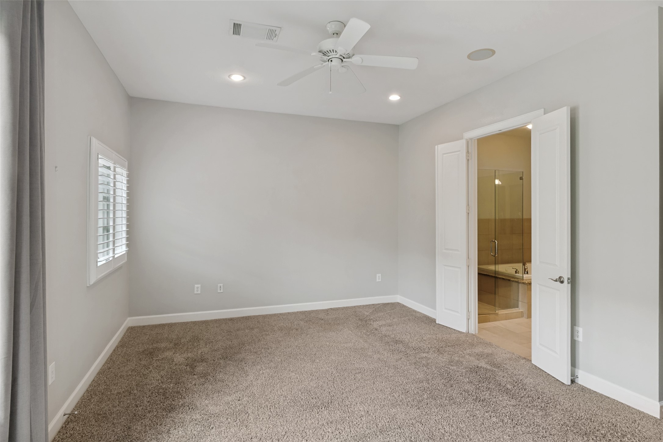 3210 Carlisle Street Dallas TX 75204