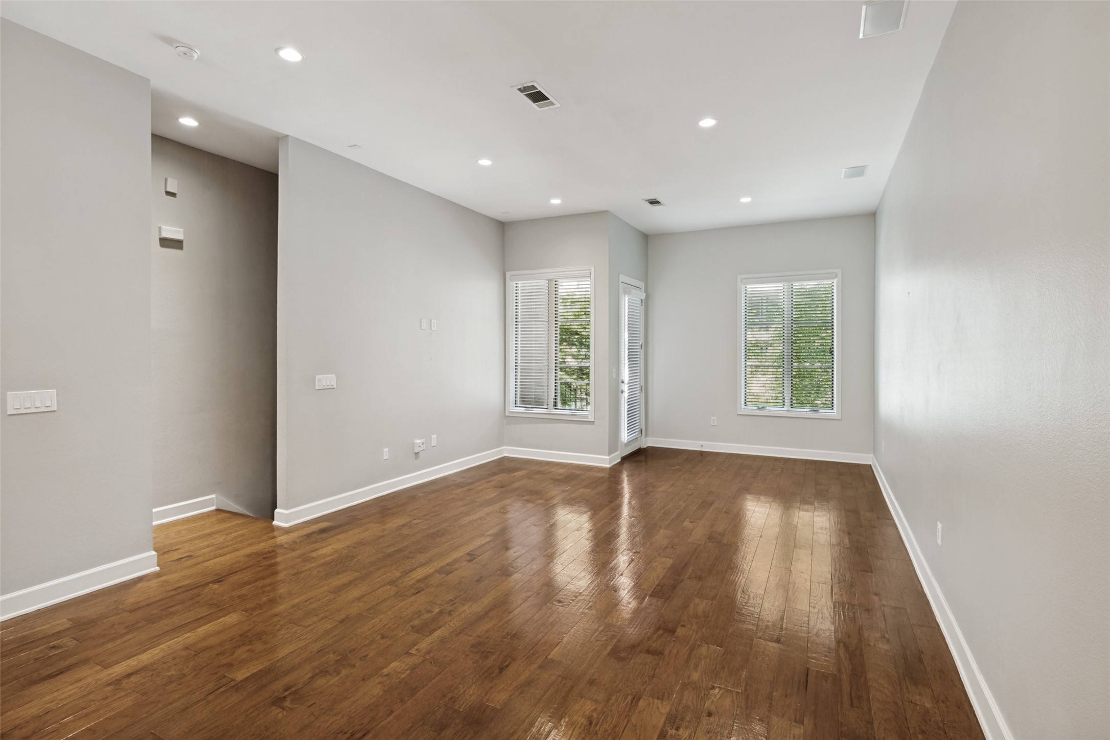 3210 Carlisle Street Dallas TX 75204
