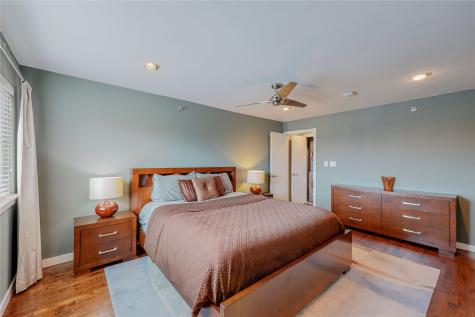 1010 Allen Street Dallas TX 75204