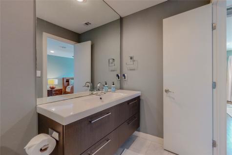 1010 Allen Street Dallas TX 75204