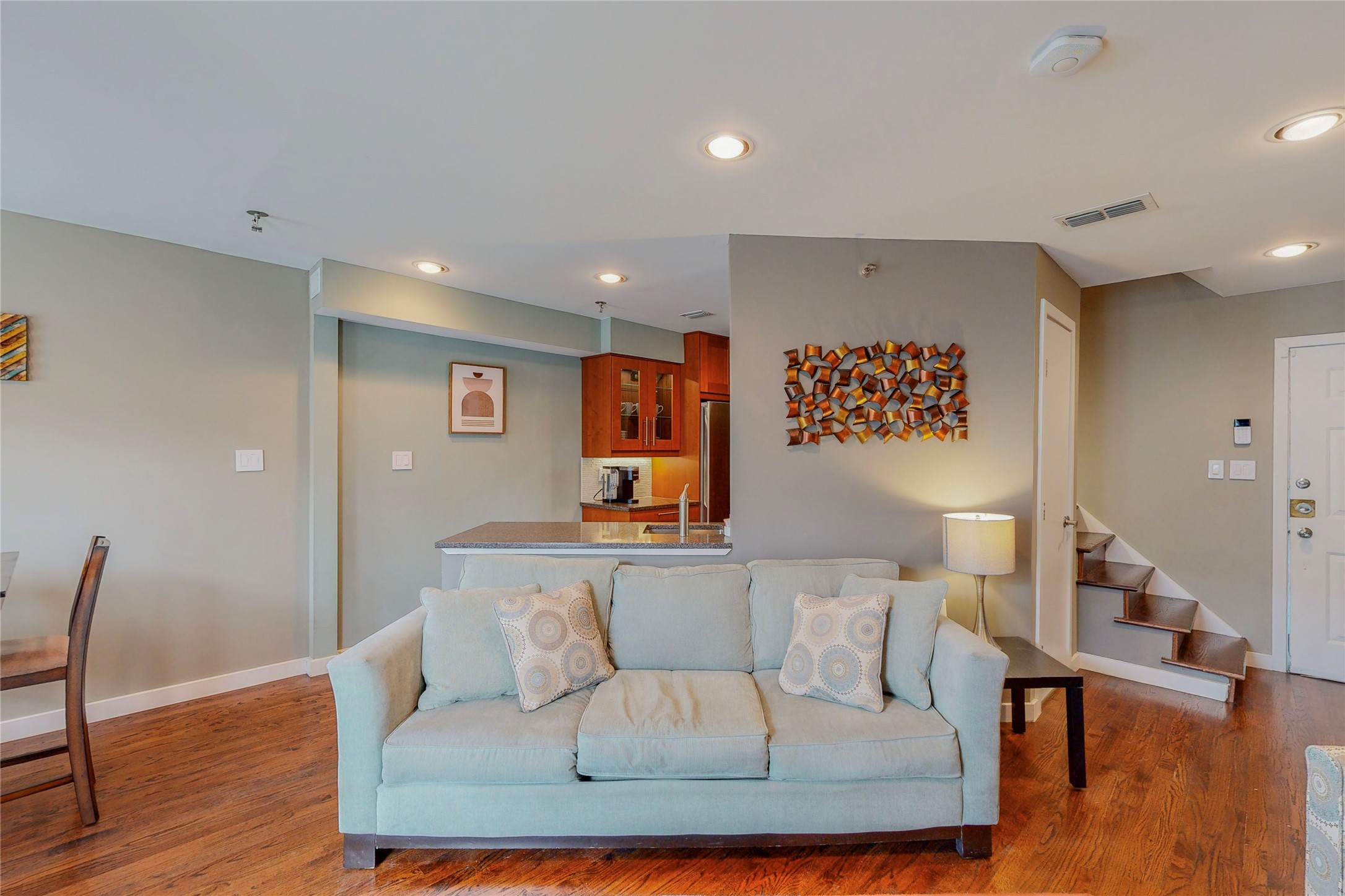 1010 Allen Street Dallas TX 75204