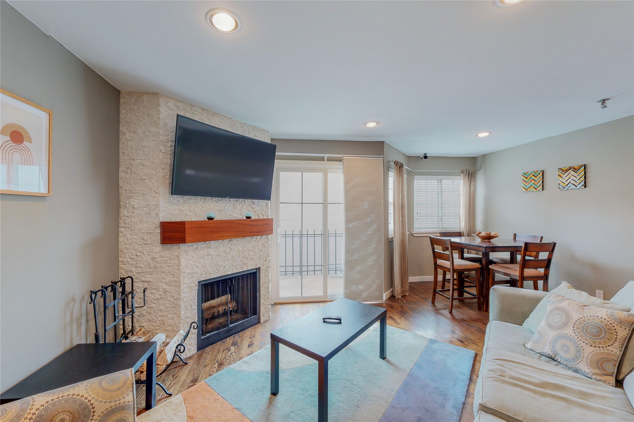 1010 Allen Street Dallas TX 75204