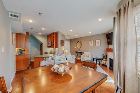 1010 Allen Street Dallas TX 75204