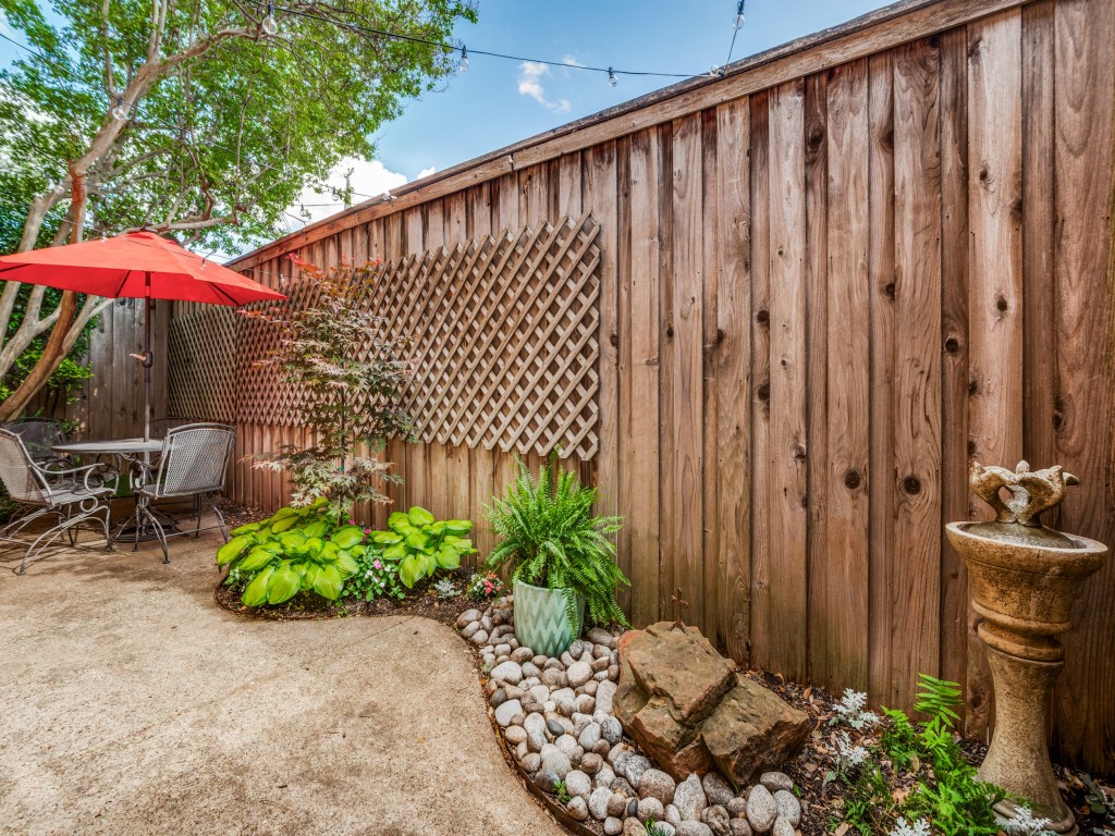 6112 Averill Way Dallas TX 75225
