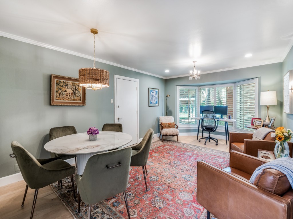 6112 Averill Way Dallas TX 75225