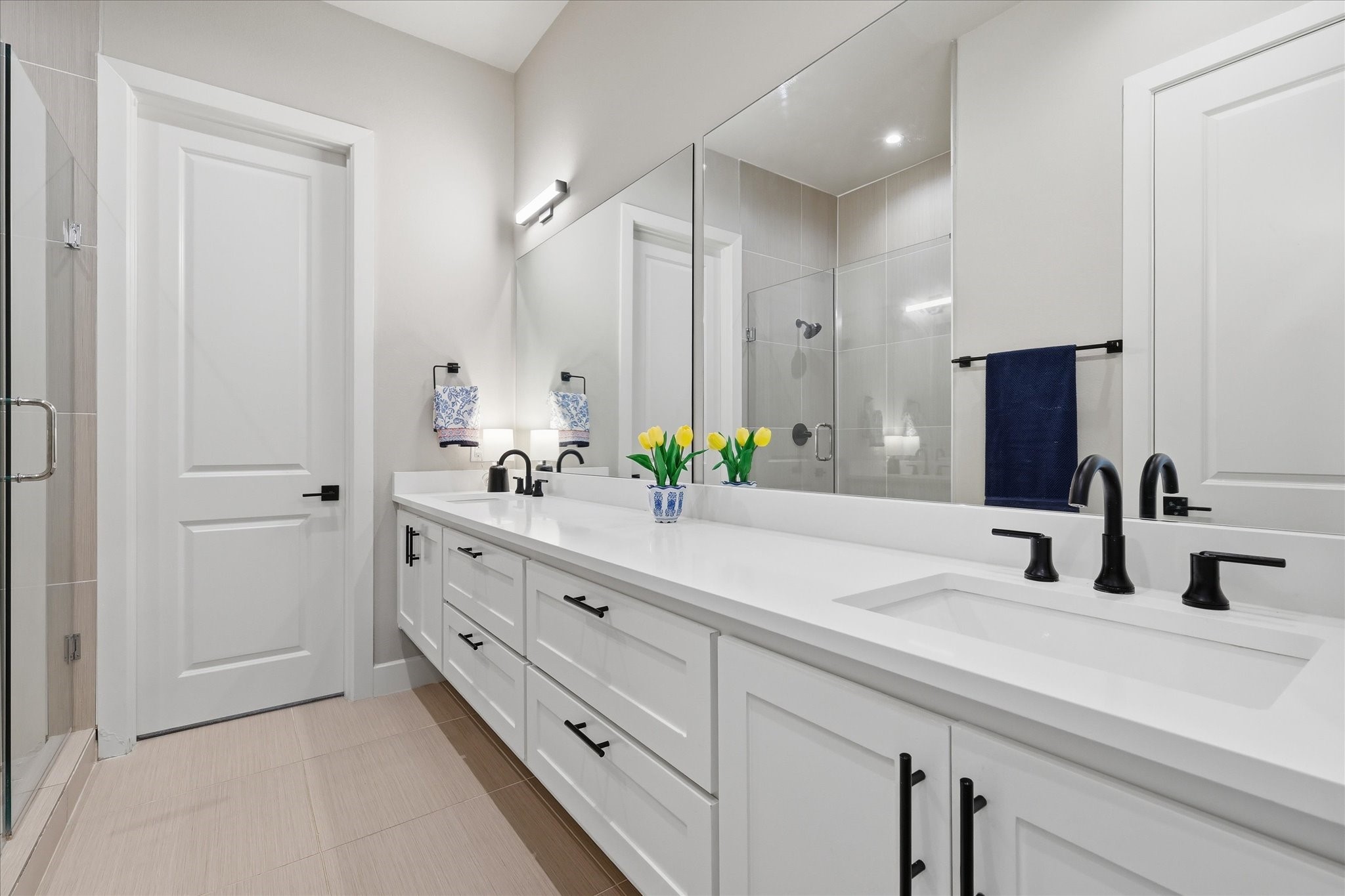 131 Garden Court E Arlington TX 76013