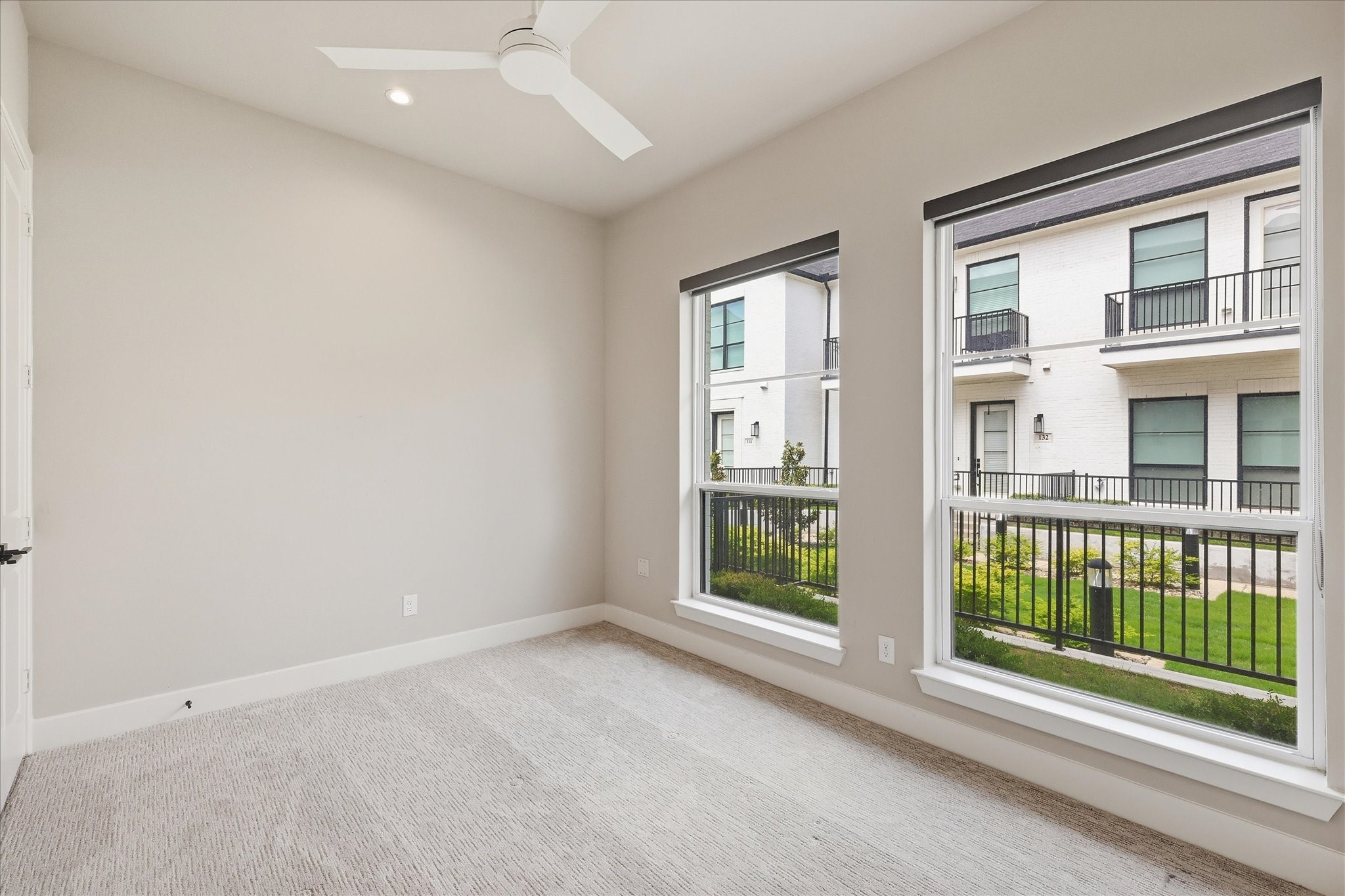 131 Garden Court E Arlington TX 76013