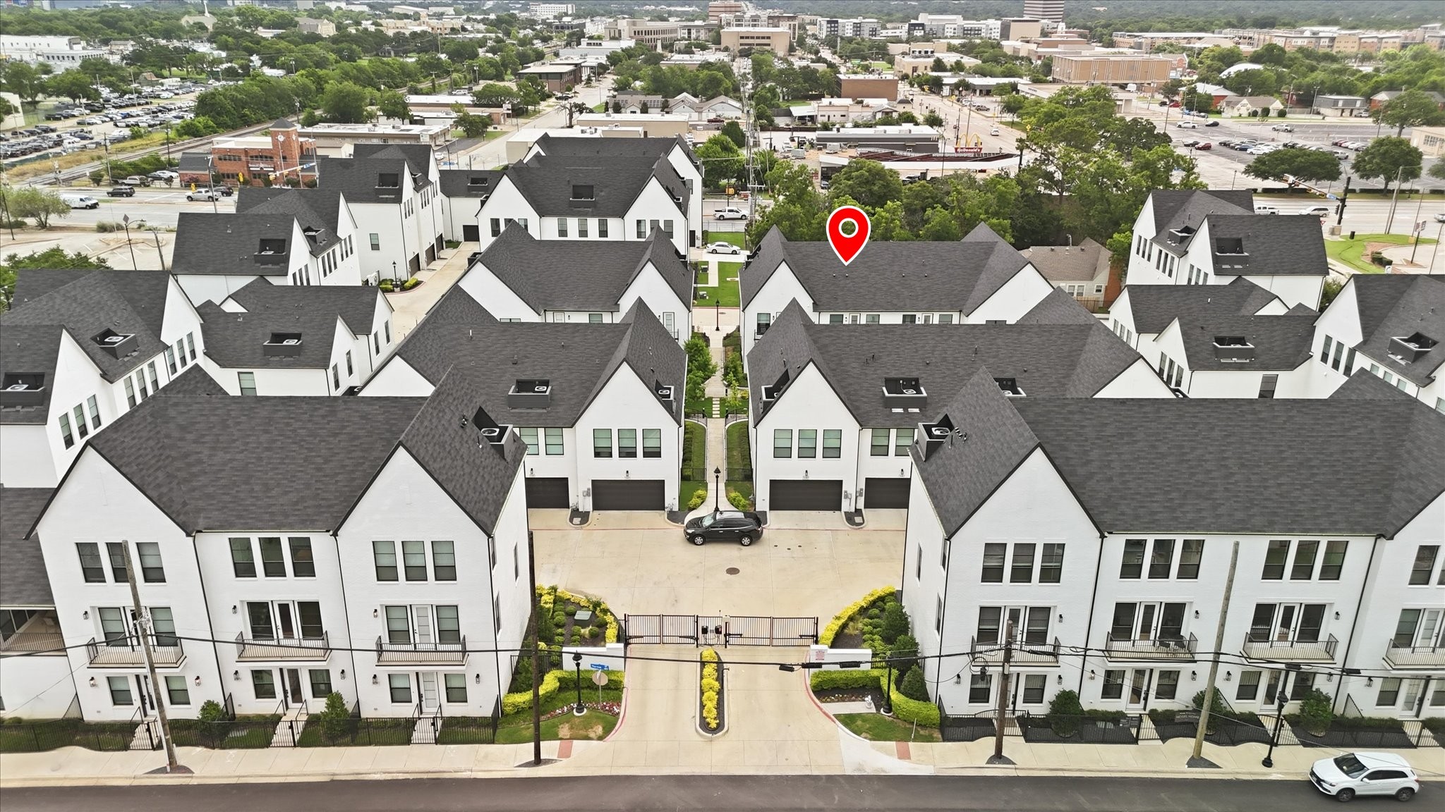 131 Garden Court E Arlington TX 76013