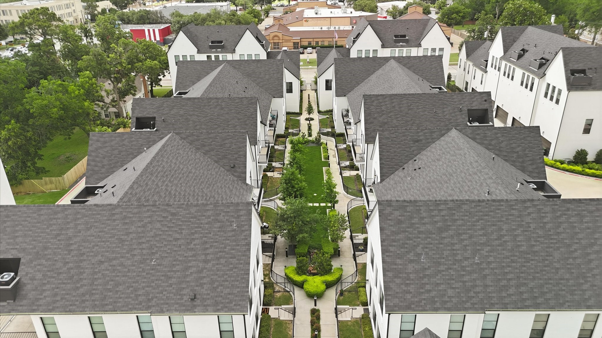 131 Garden Court E Arlington TX 76013