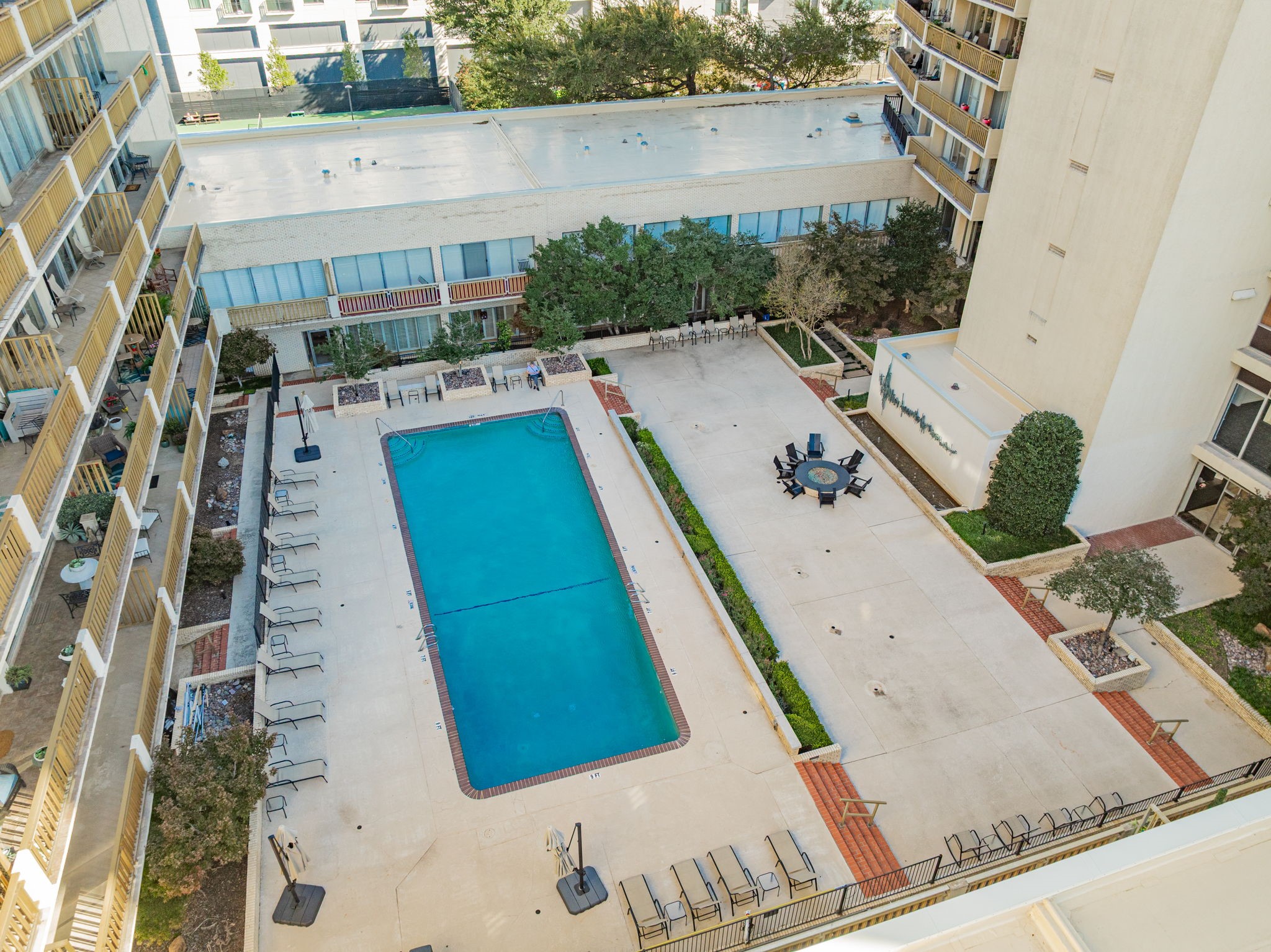 6211 W Northwest Highway Dallas TX 75225