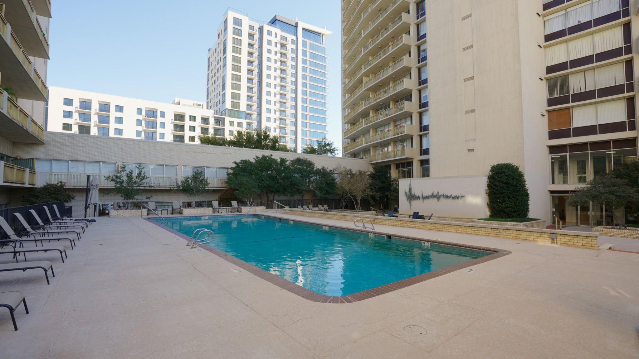 6211 W Northwest Highway Dallas TX 75225