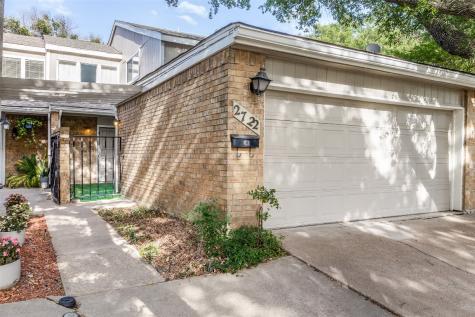 2722 Meadowstone Court Carrollton TX 75006