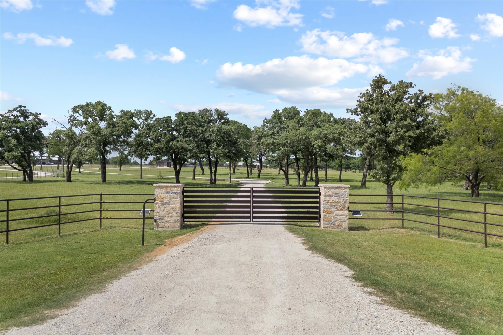 10701 Osburn Road Pilot Point TX 76258