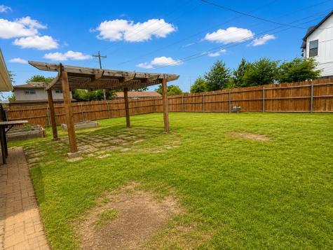 11103 Odette Avenue Dallas TX 75228