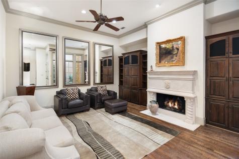 2825 Hood Street Dallas TX 75219