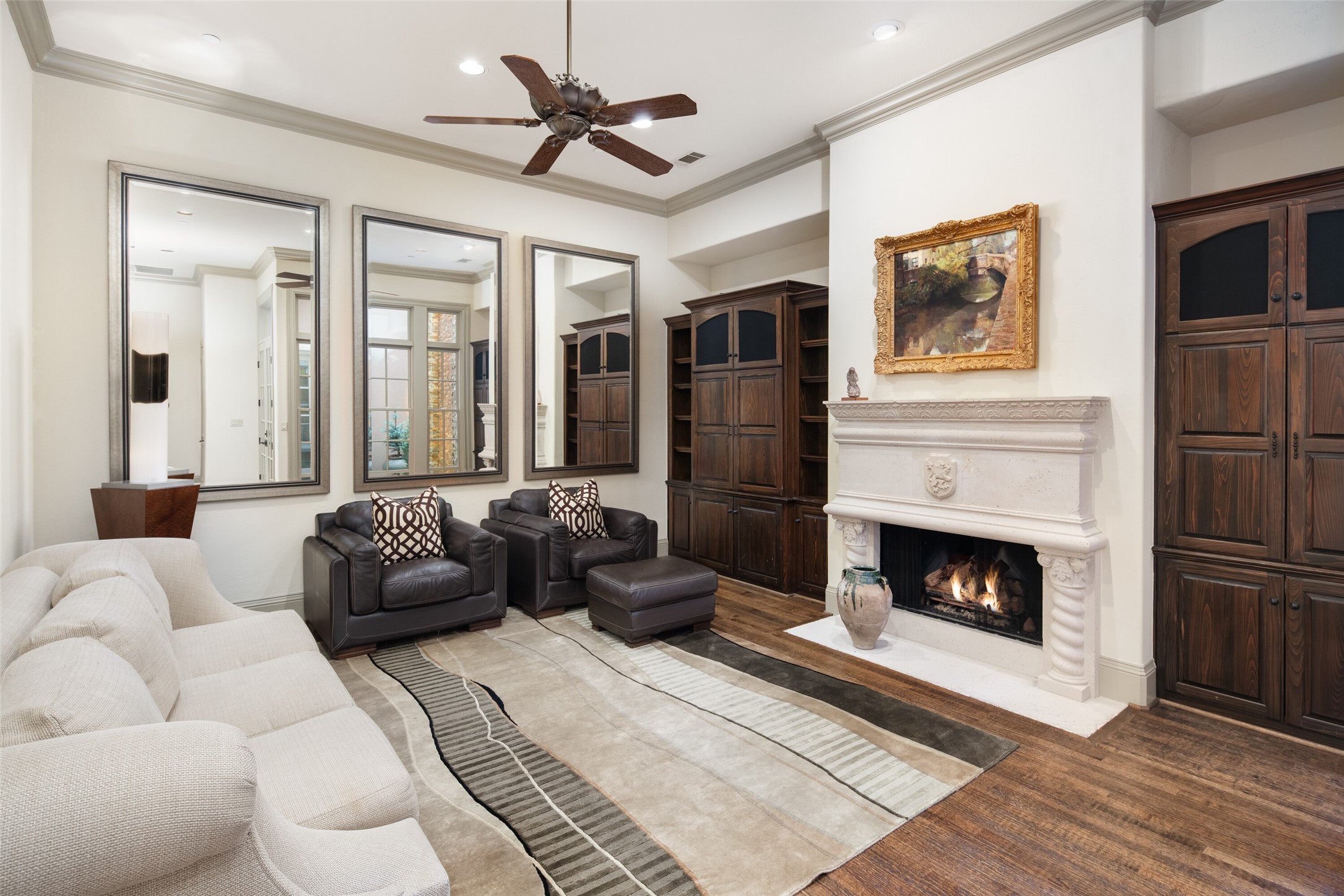 2825 Hood Street Dallas TX 75219