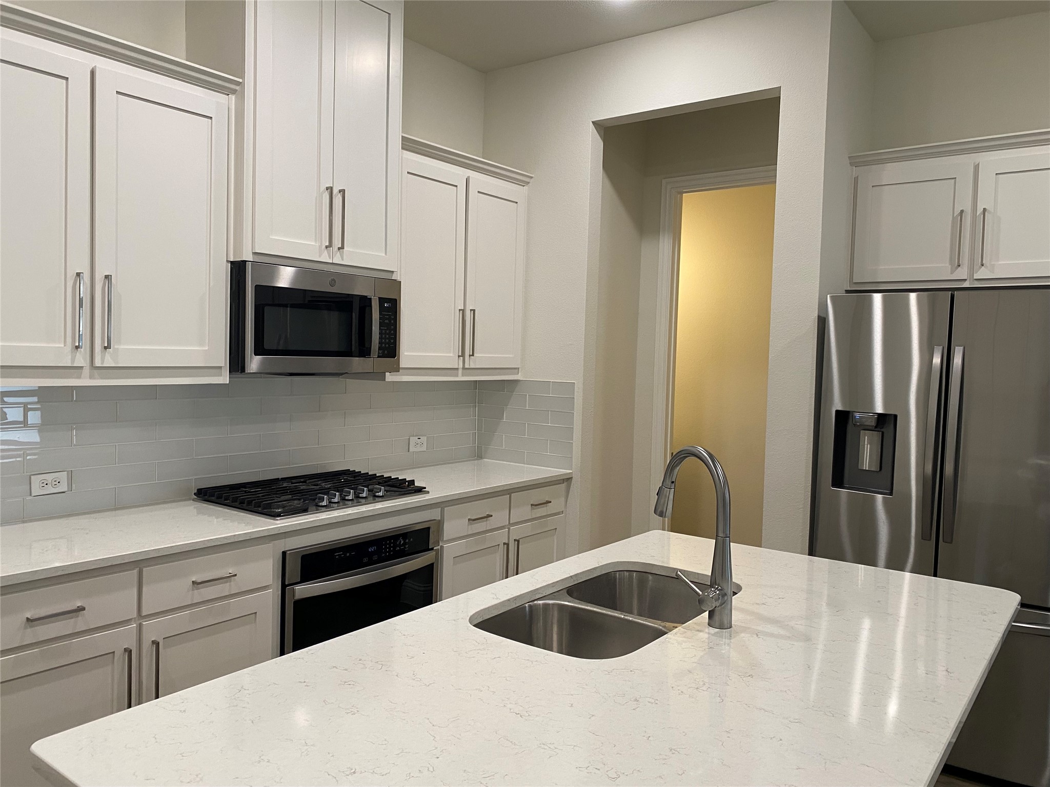 1919 Diyaa Court Farmers Branch TX 75234