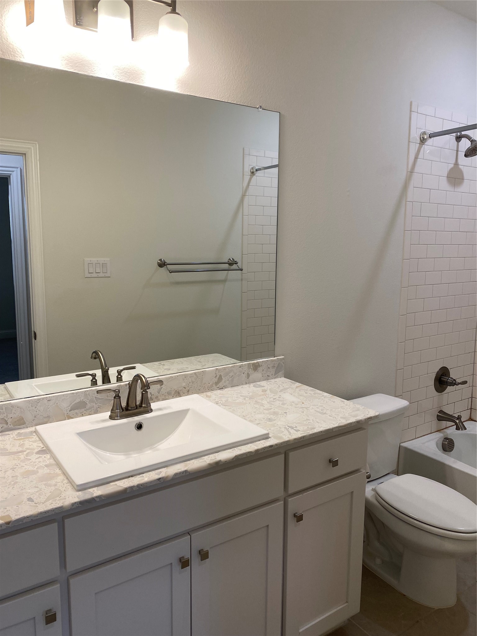 1919 Diyaa Court Farmers Branch TX 75234