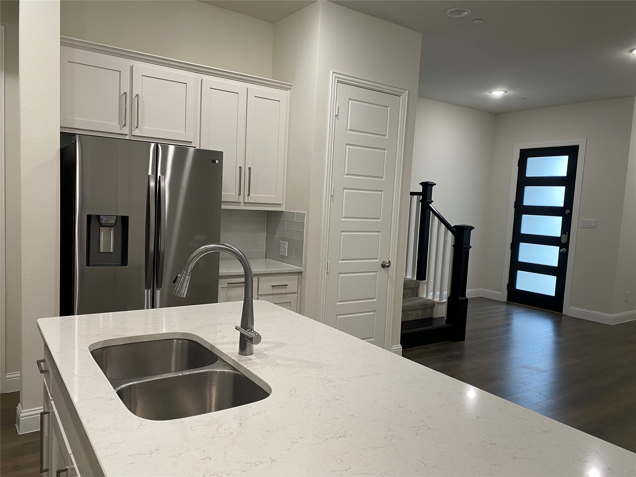 1919 Diyaa Court Farmers Branch TX 75234