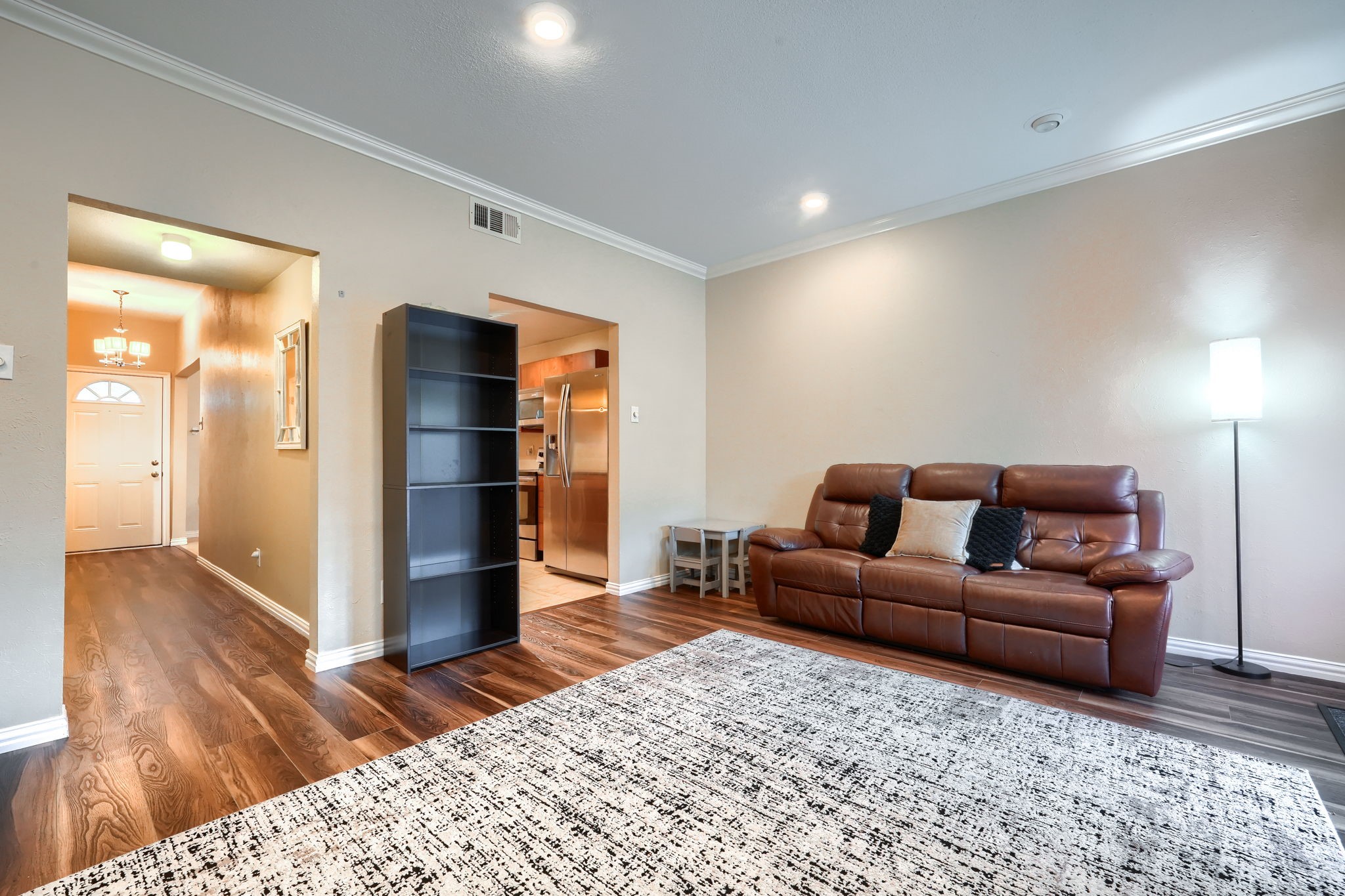 621 Trailwood Court Garland TX 75043